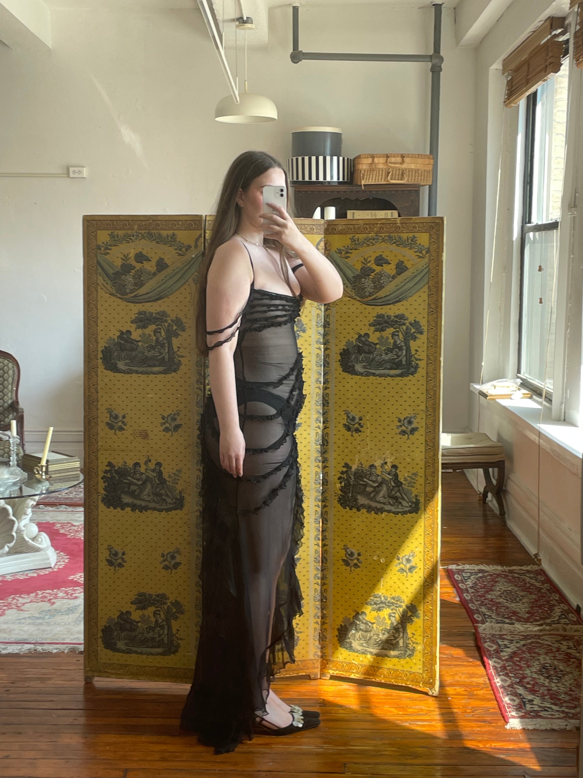 Sample Cascading Ruffle Gown Noir Unlined M