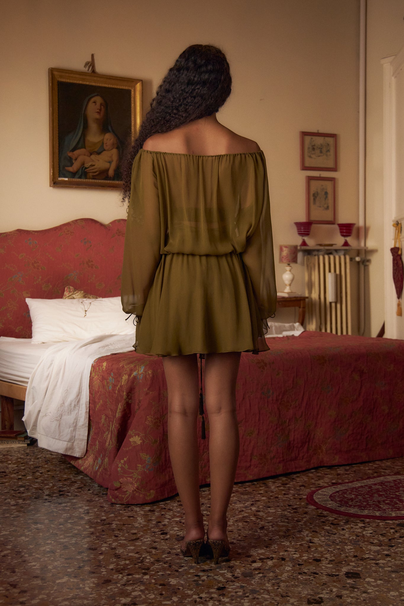 Mirror Palais Curtain Dress Olive Back 1